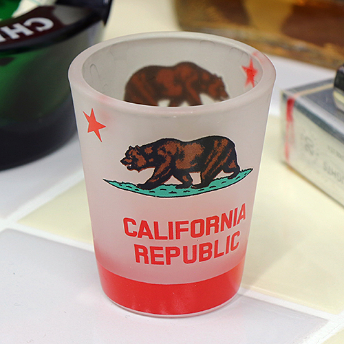 å 饹 CALIFORNIA REPUBLIC KI-SG-7564