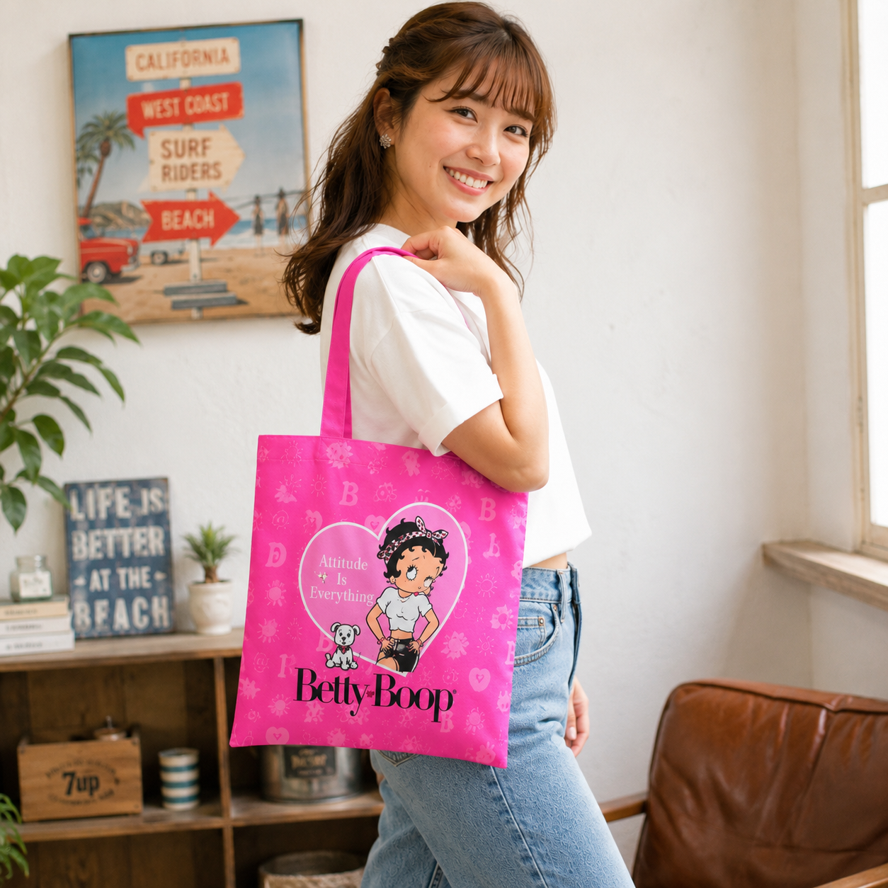 Betty Boop ����åԥ� �Хå� Attitude �ߥ˥ݡ����դ� BB-MSP-SB-BB6612
