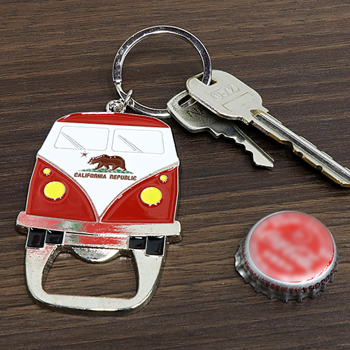 ᥿  OPENER CA FLAG HIPPIE BUS SS-KR-3901012