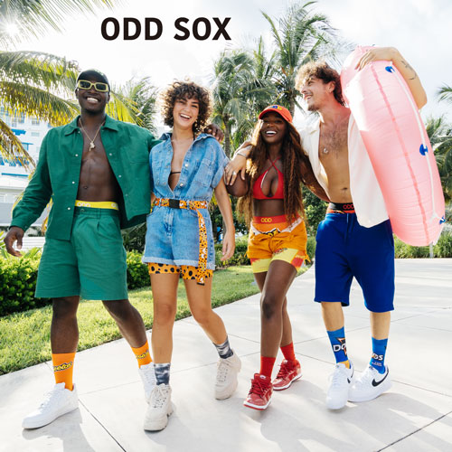ODD SOX（オッド ソックス）LARGE FEET SNOOPY & WOODSTOCK OS-SOC-M-35502MONCD
